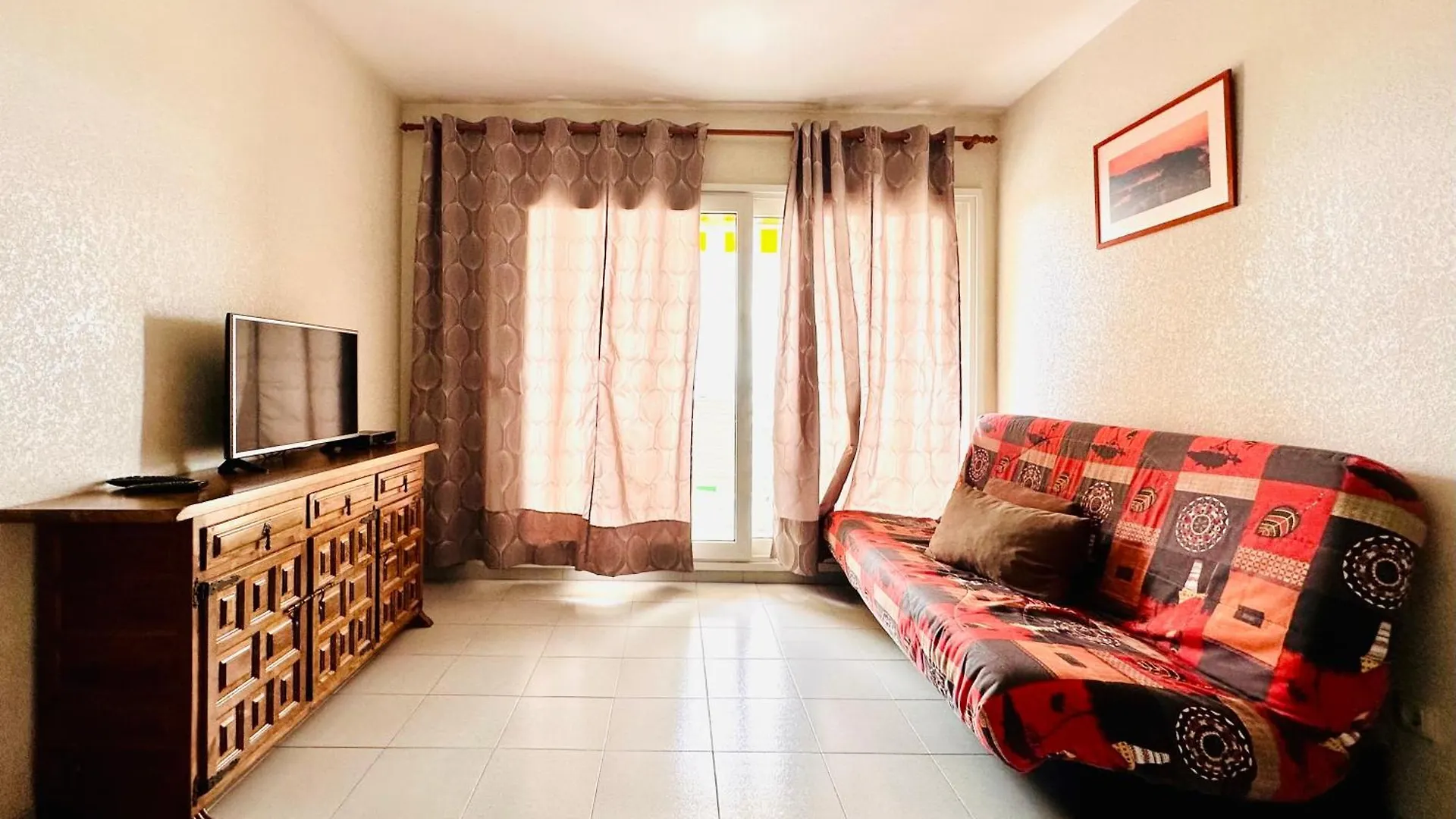 Roc Mar 3 3B - Apartamento Cerca Del Centro Y De La Playa - Terraza Con Vistas Al Mar Y Al Puerto Roses 0*,  Espagne